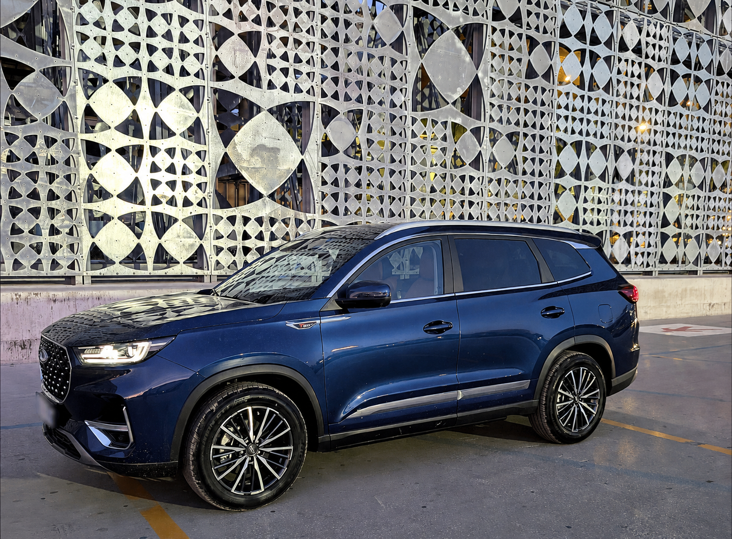 Chery Tiggo 8 from the KamboS fleet